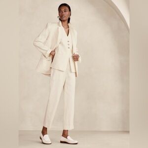 NWOT! Banana Republic Savanna Breeze Yellow Lina Slim Linen Pant - Size 16💛